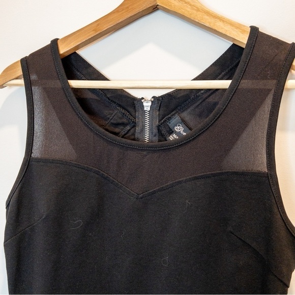Guess Womens Black Bodycon Mini Dress with Mesh Chest Panel Size Medium LBD - Picture 3 of 10